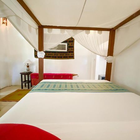 Sayang Mama Inn Gili Air Exteriör bild